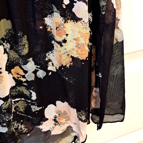 Ruffle Tank Top - Picture 5 of 14